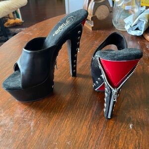 Pleaser Kiss 201 Platform Zipper Heels